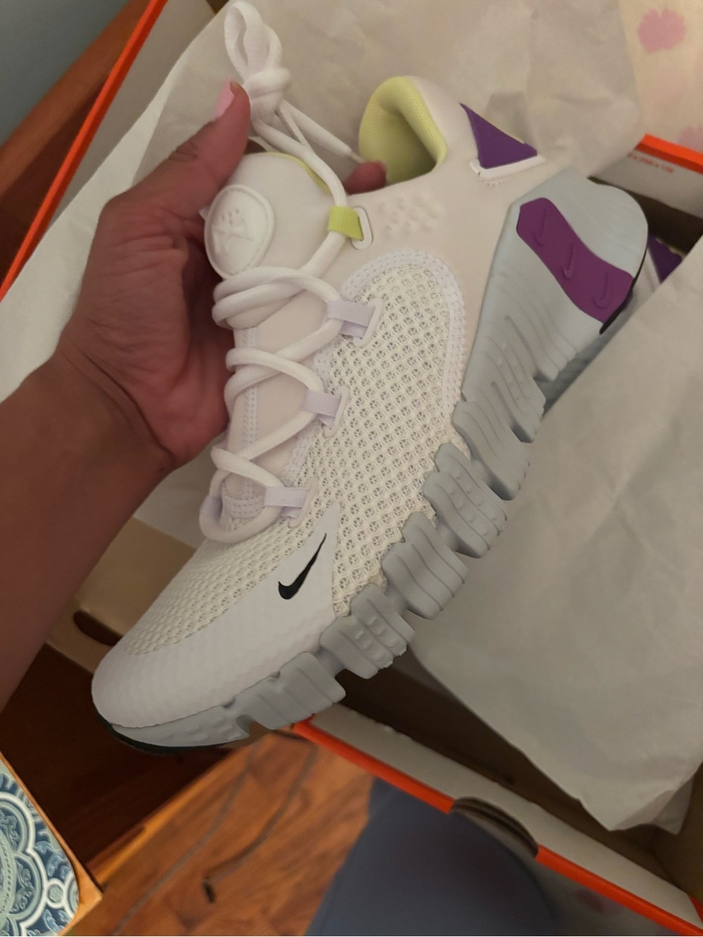 Nike Metcon Free 4 White and Purple Flex Runner Sneakers